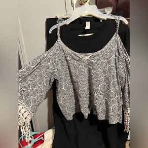 Hollister long sleeve crop top